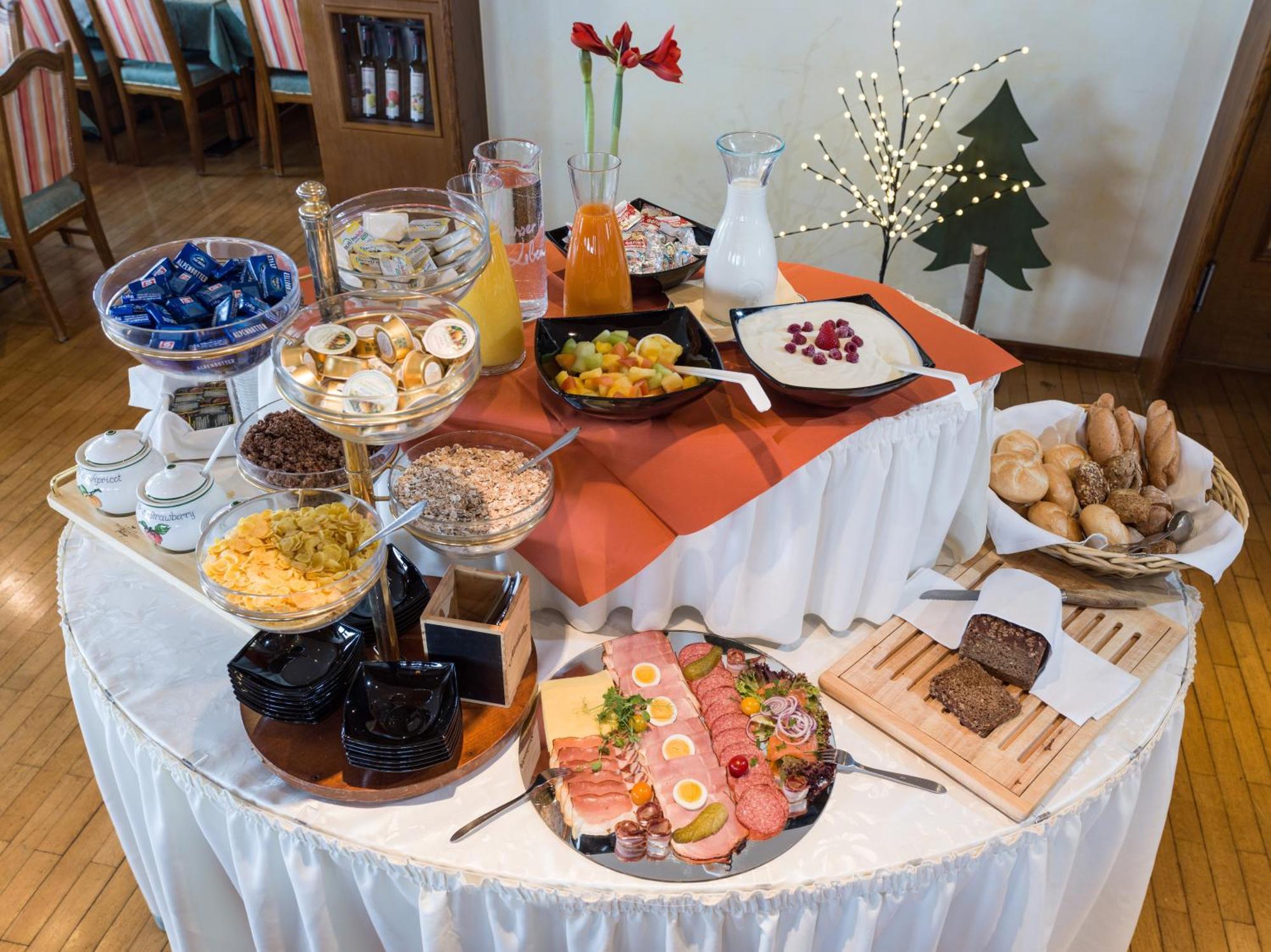 Hotel Neuwirt Kirchdorf in Tirol Ngoại thất bức ảnh